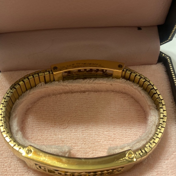 RARE Y2K NEW JUICY COUTURE GOLD NAMEPLATE ID BRACELET STRETCH BANGLE GOTHIC - Picture 7 of 8